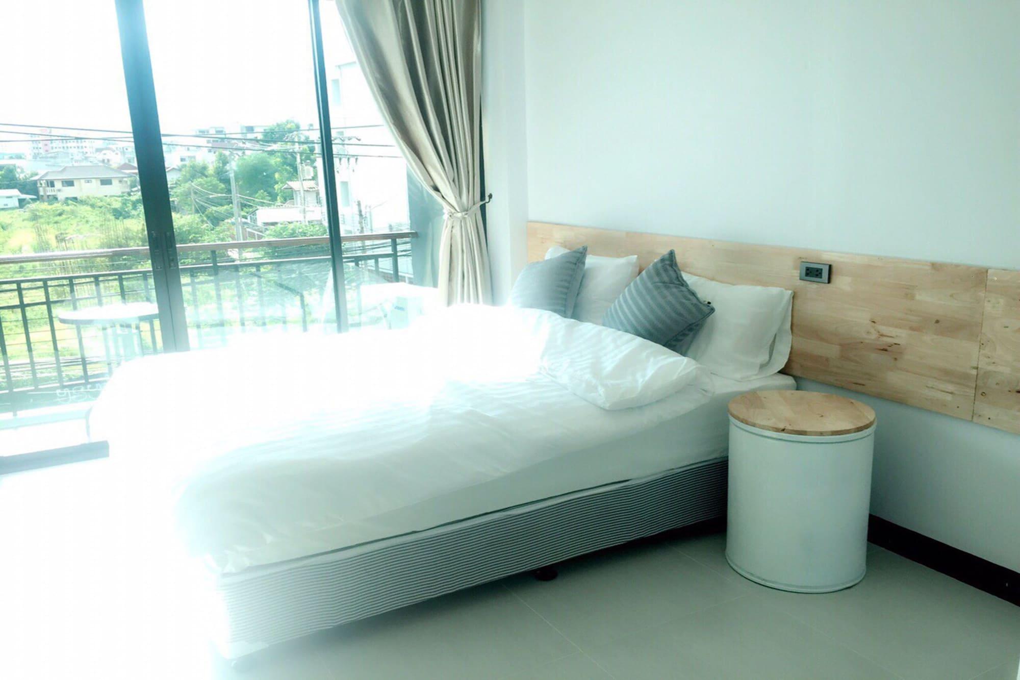 Rinrada Loft Resident Pensão